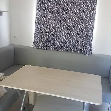 Natur Camping Bungalow T2 - 12 * Pataias